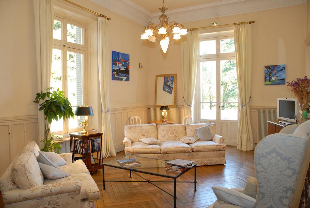 Chambres Au Chateau - Le Clos Des Tourelles Sennecey-le-Grand Exteriör bild